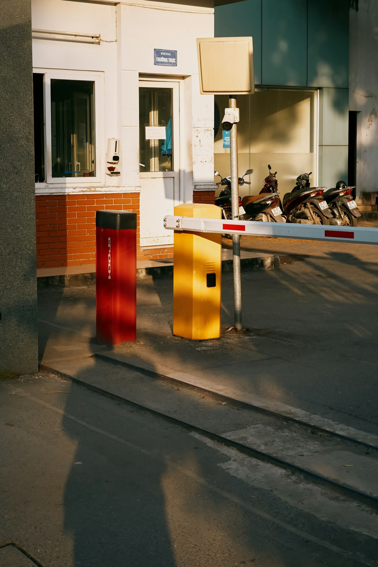 Residential vs. Industrial Access Control Solutions